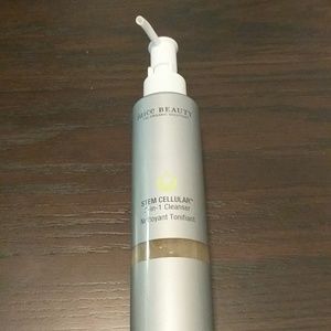 Juice Beauty Stem Cellular 2-in-1 Cleanser NEW